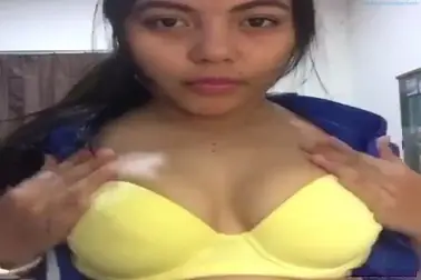 ABG Pamer Payudara Besar Viral Bikin Ngiler Indo